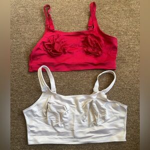 Ruby ribbon 
Size 38